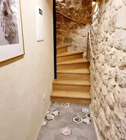 Mascheroni Luxury Ii Guest house *